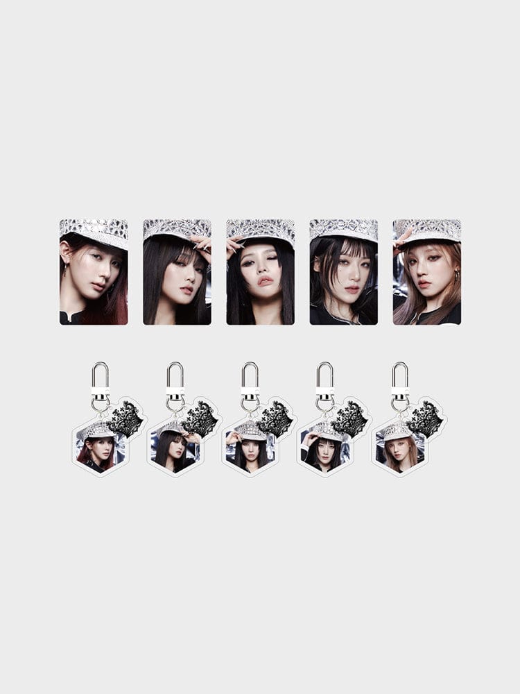 (G)I-DLE - SUPER LADY OFFICIAL MD ACRYLIC KEYRING PHOTOCARD SET 2 VER. - COKODIVE