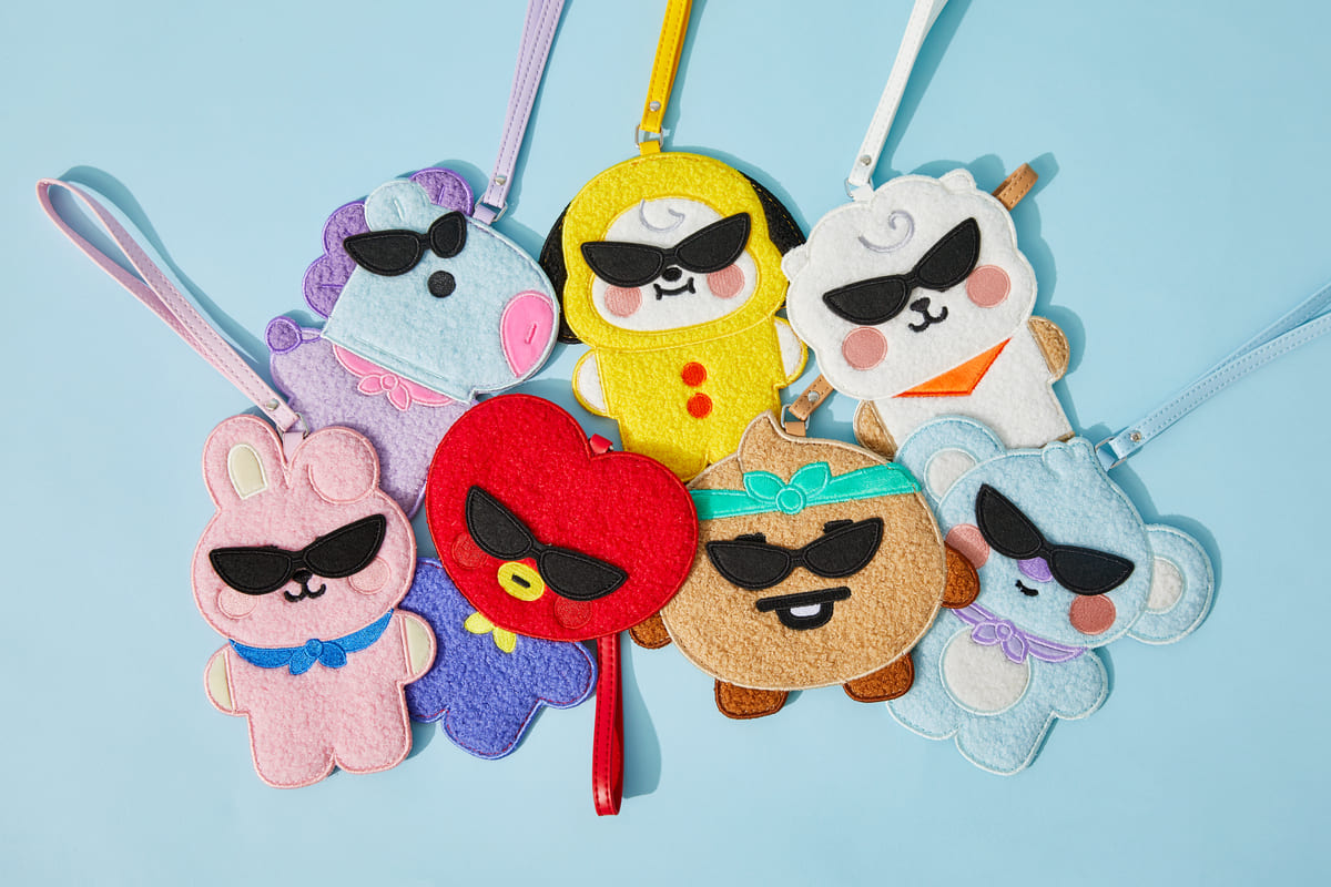 BT21 BABY TRAVEL DOLL - COKODIVE